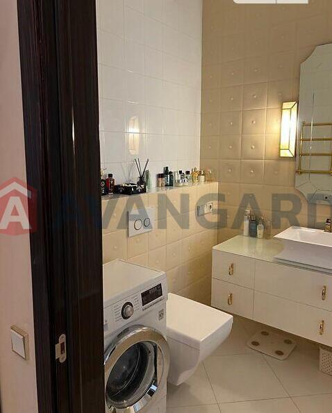 2 ����. ��������, 58/-/9 ��. �., 14/23 ���� ���� 8