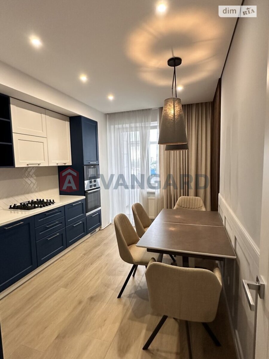 2 . , 70/32/11 . ., 9/10   6