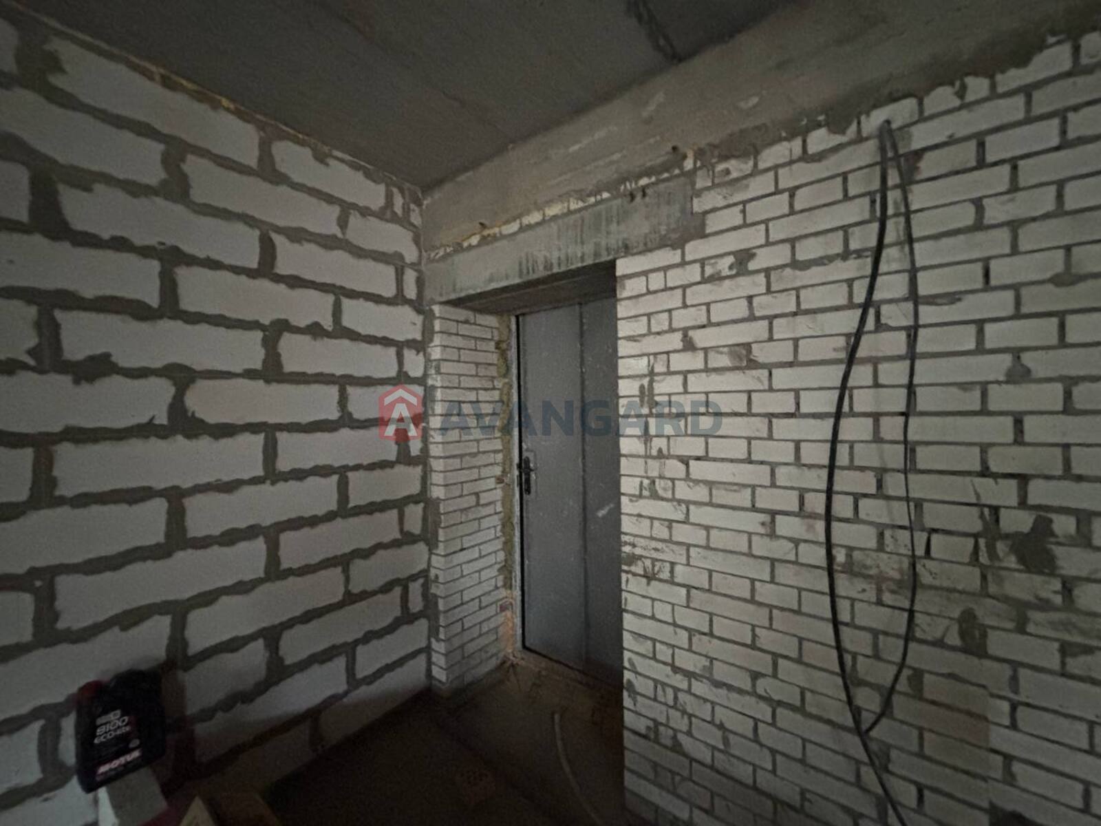 1 ����. ��������, 44/17/15 ��. �., 3/12 ���� ���� 8