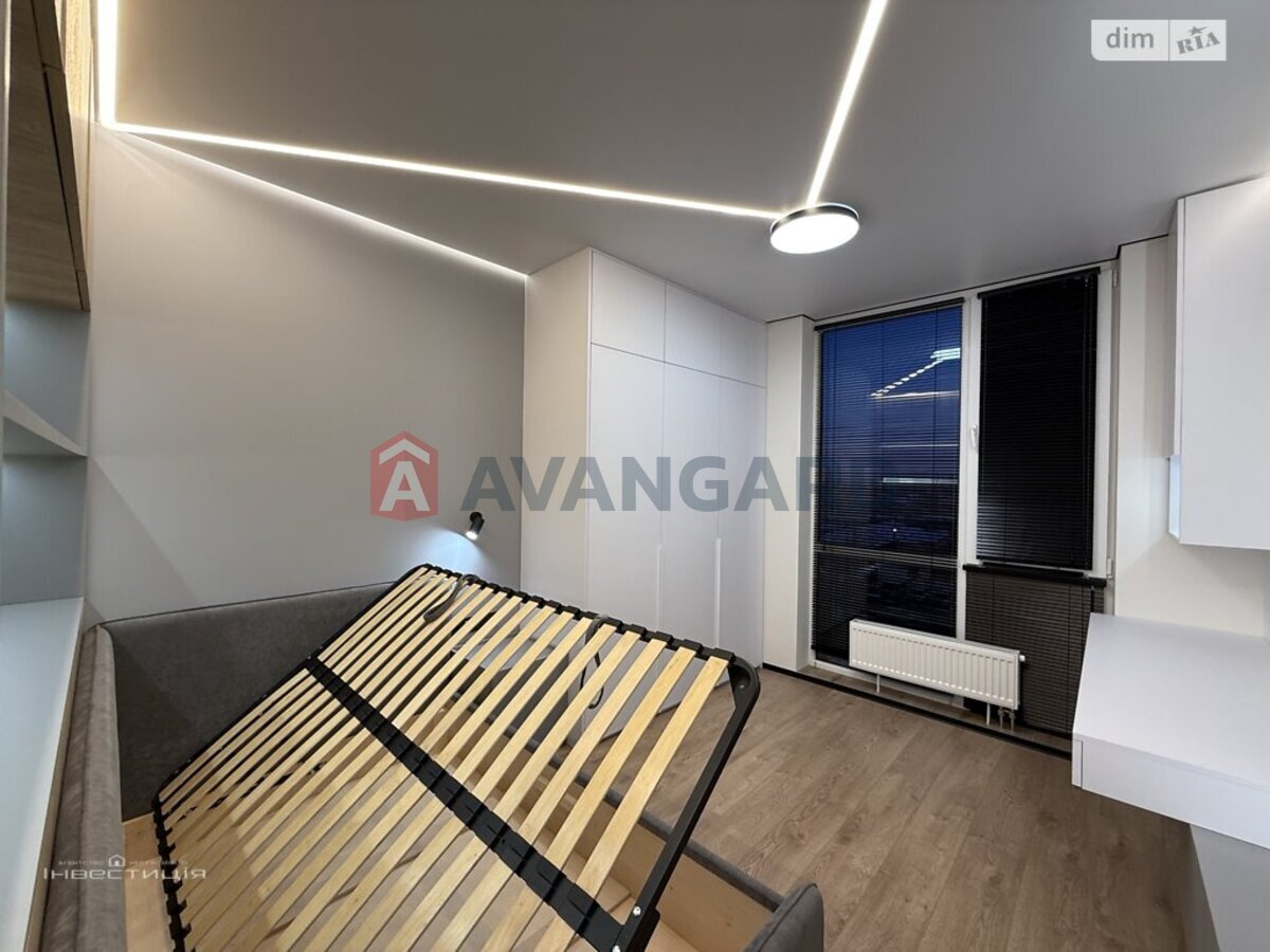 2 ��. ��������, 58/-/- ��. �., 5/16 ������ ���� 4