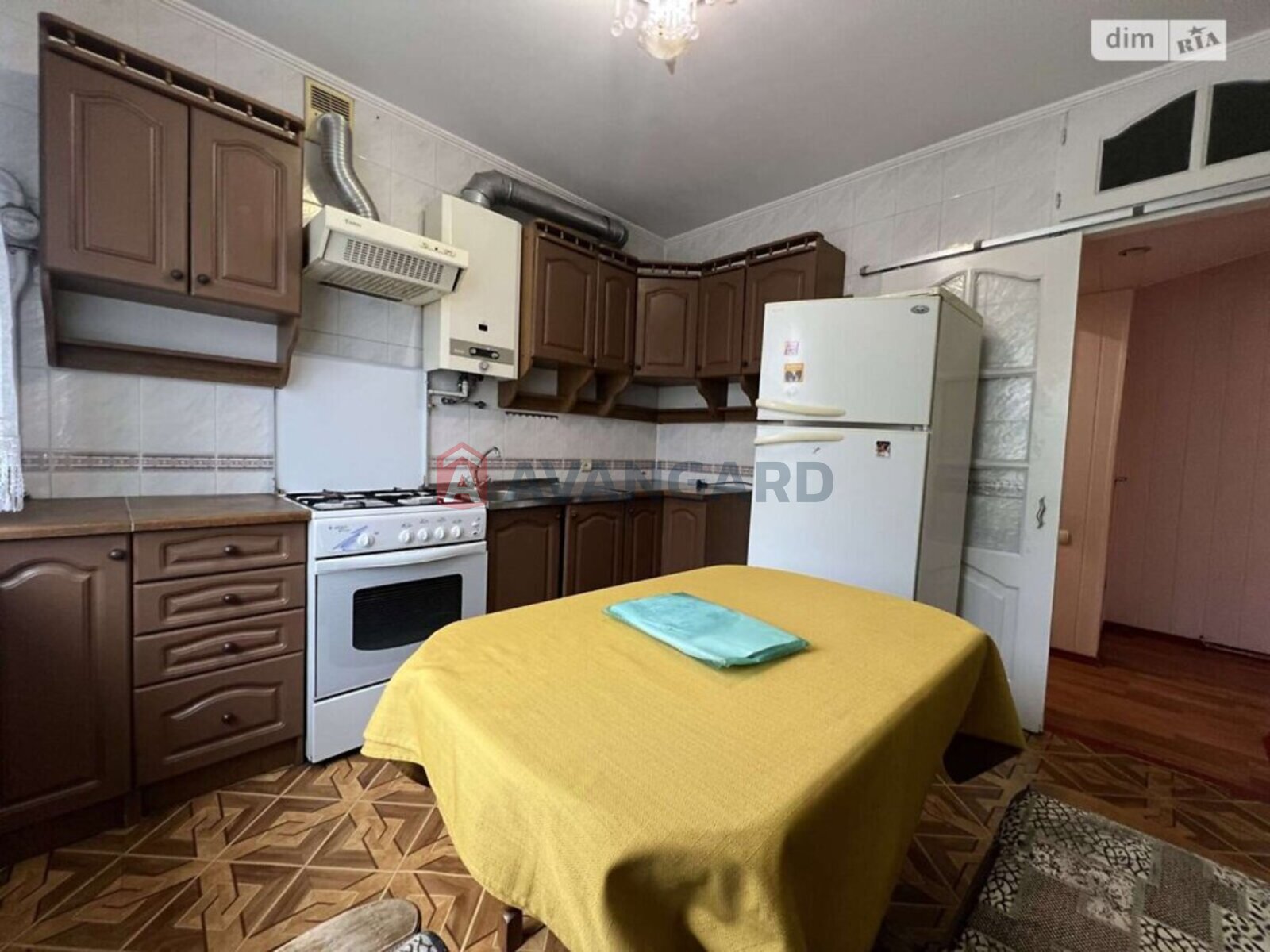 2 ��. ��������, 47/27/7 ��. �., 5/5 ������ ���� 2