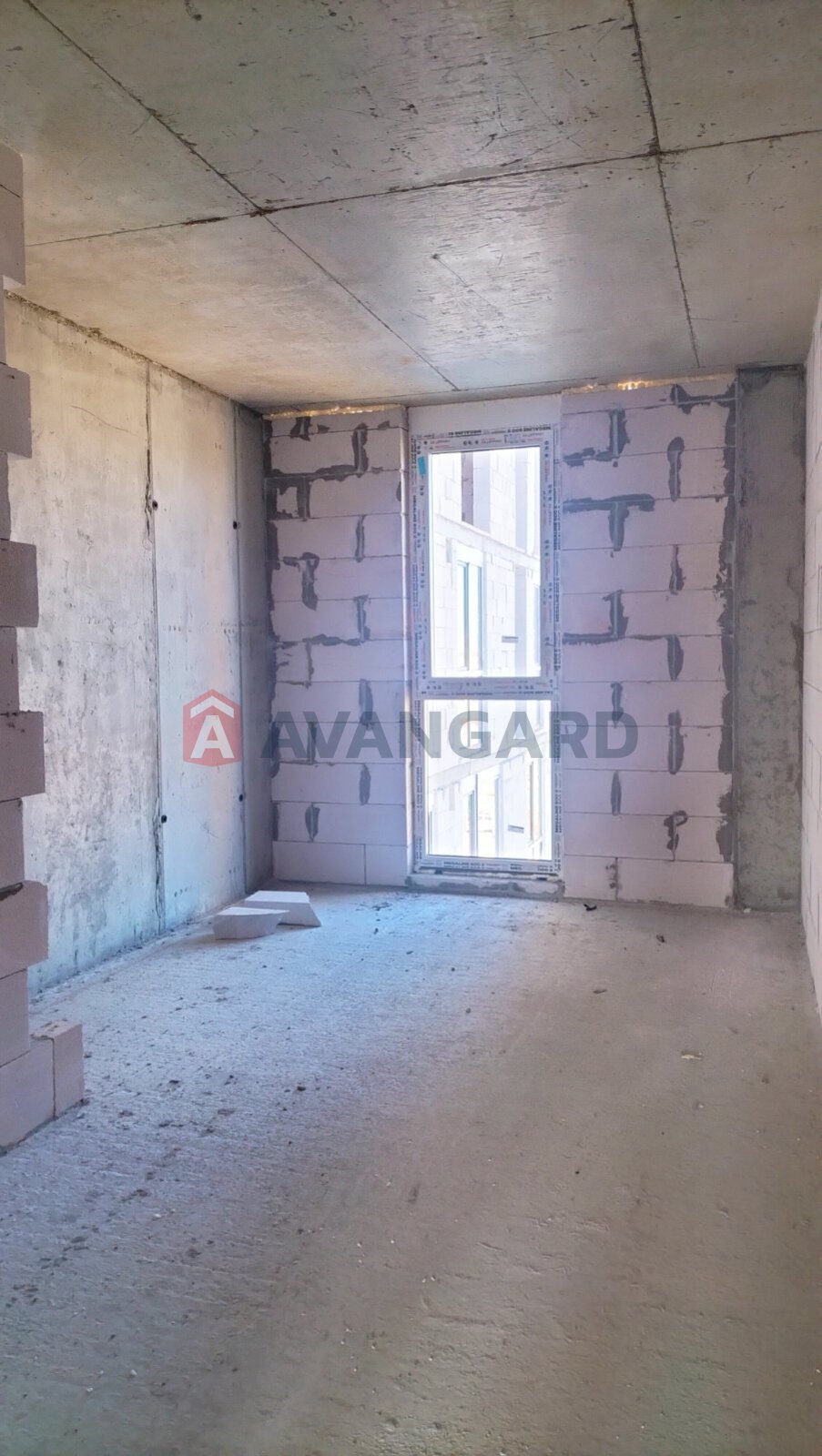 3 ��. ��������, 95,93/55,24/14 ��. �., 5/9 ������ ���� 13