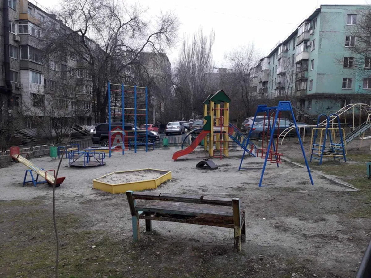 2 ��. ��������, 38/-/7 ��. �., 3/12 ������ ���� 11