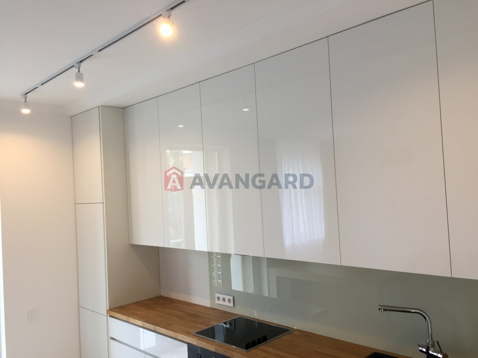 2 ��. ��������, 74/60/14 ��. �., 7/14 ������ ���� 4