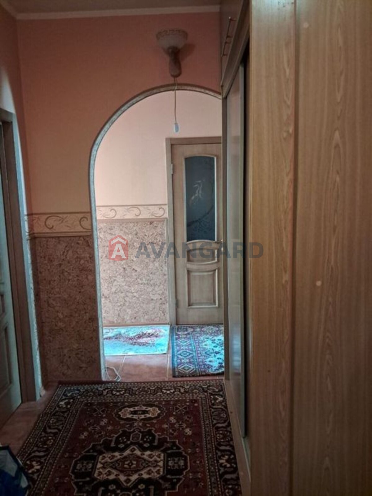 2 ��. ��������, 57/-/9 ��. �., 2/5 ������ ���� 5