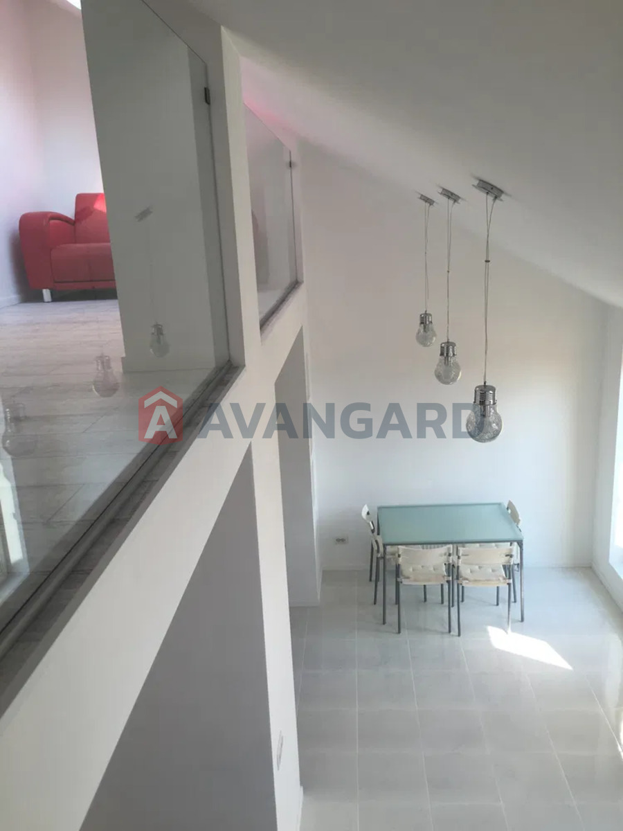 2 ��. ��������, 76/-/12 ��. �., 6/6 ������ ���� 8