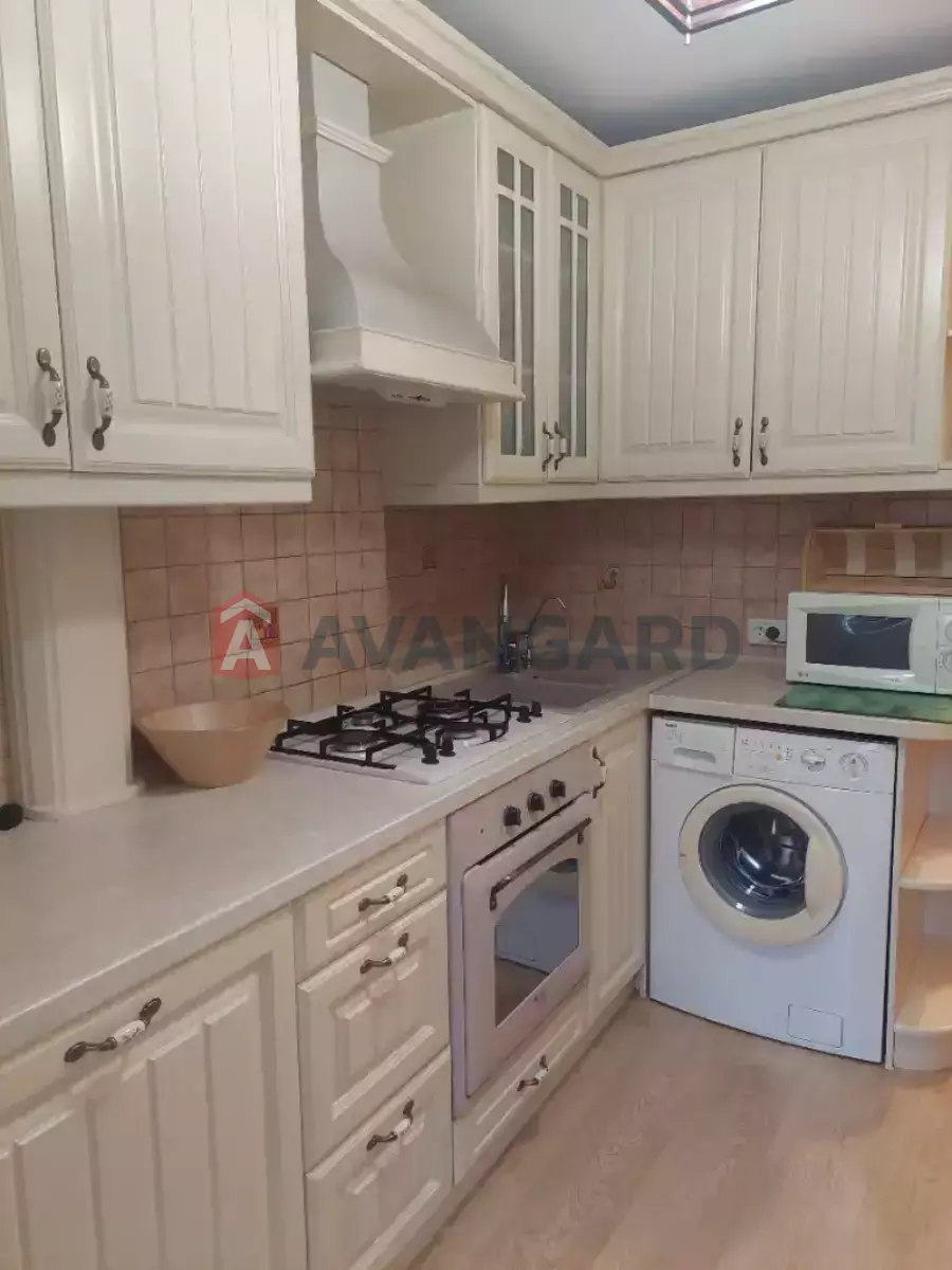 3 ����. ��������, 64/39/7 ��. �., 2/9 ���� ���� 1