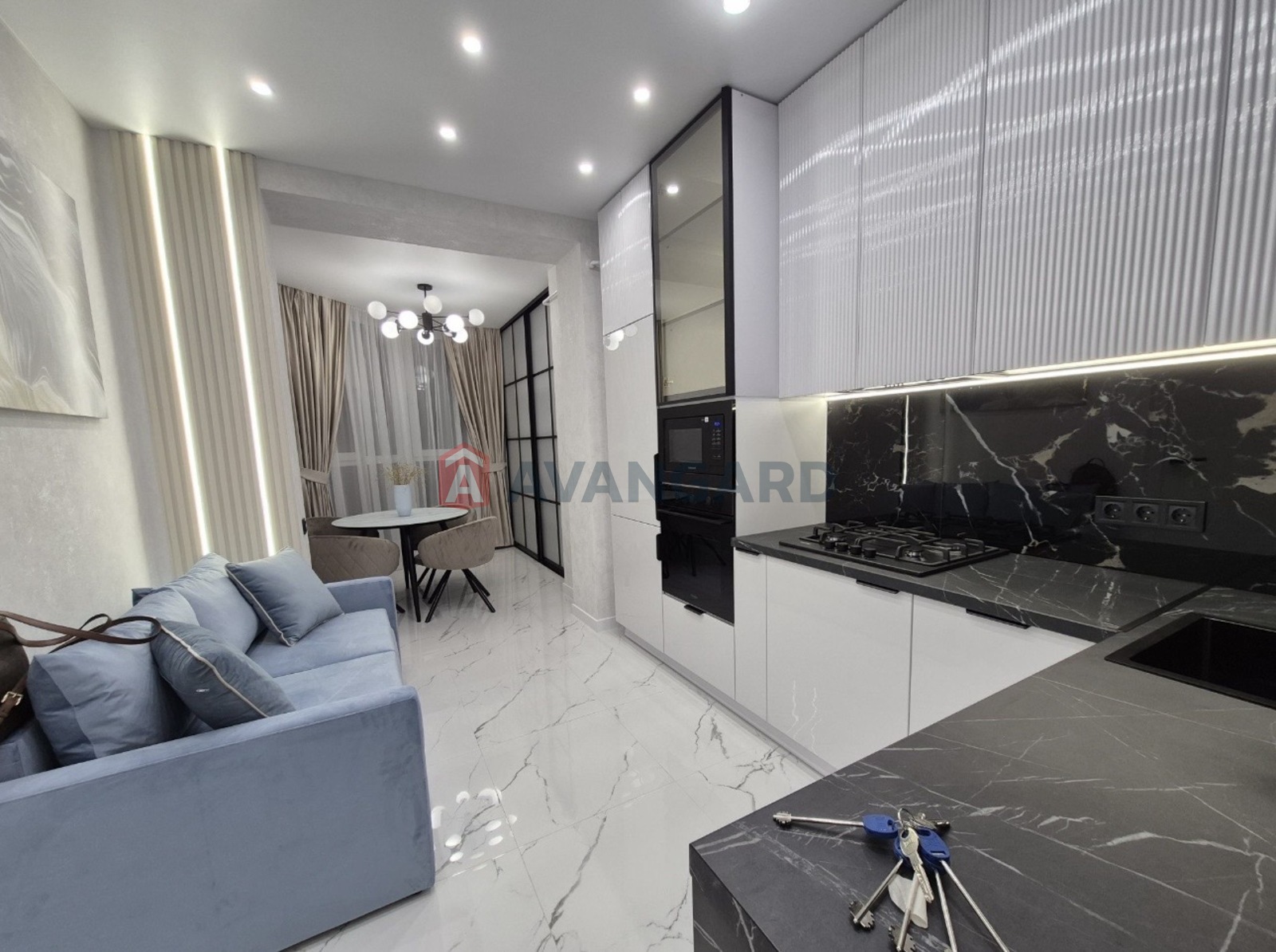 1 ��. ��������, 40/20/17 ��. �., 5/11 ������ ���� 1