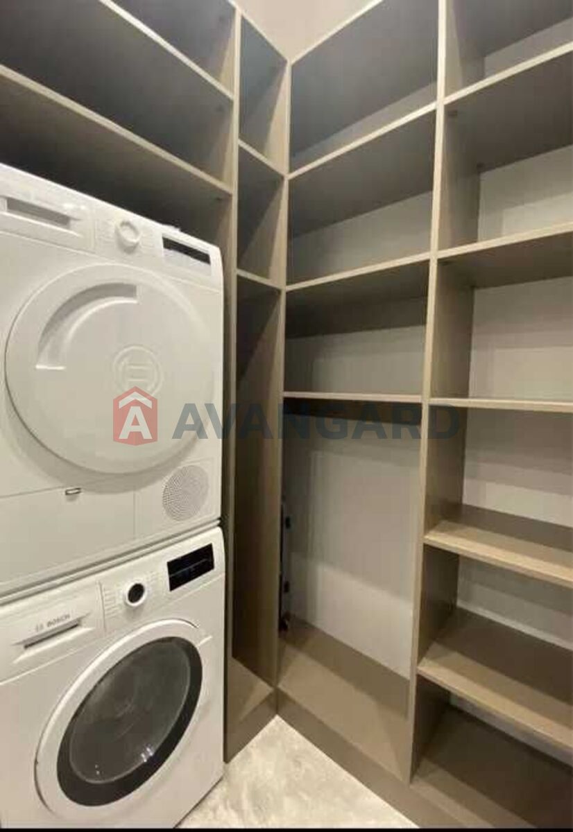 7 ����. ��������, 649/-/80 ��. �., 6/7 ���� ���� 4