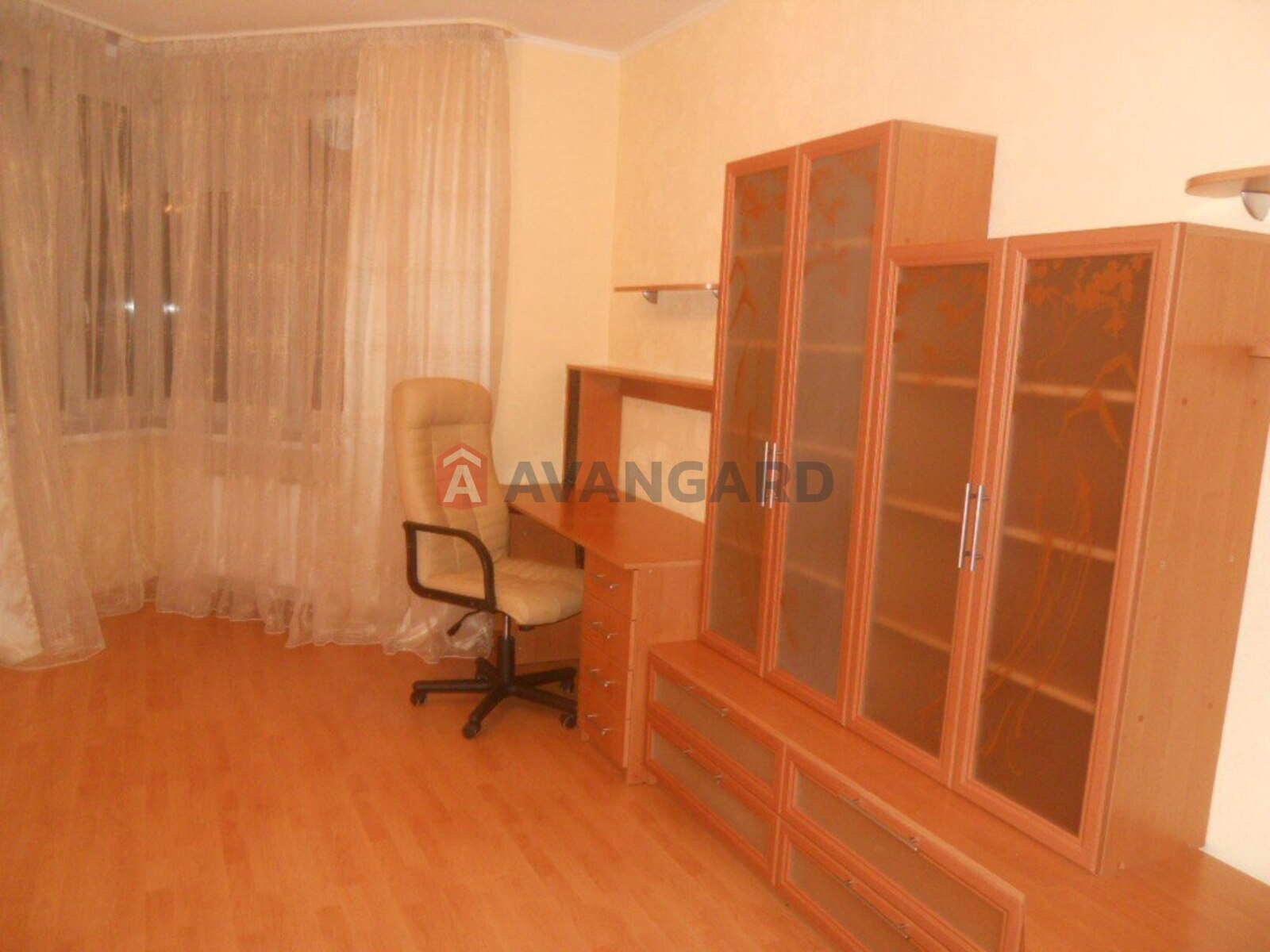 2 ����. ��������, 70/40/14 ��. �., 14/25 ���� ���� 6