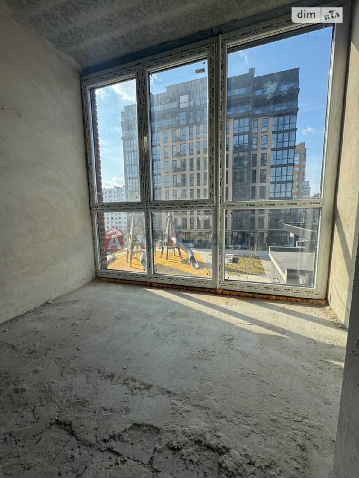 2 ��. ��������, 68/34/20 ��. �., 3/10 ������ ���� 10