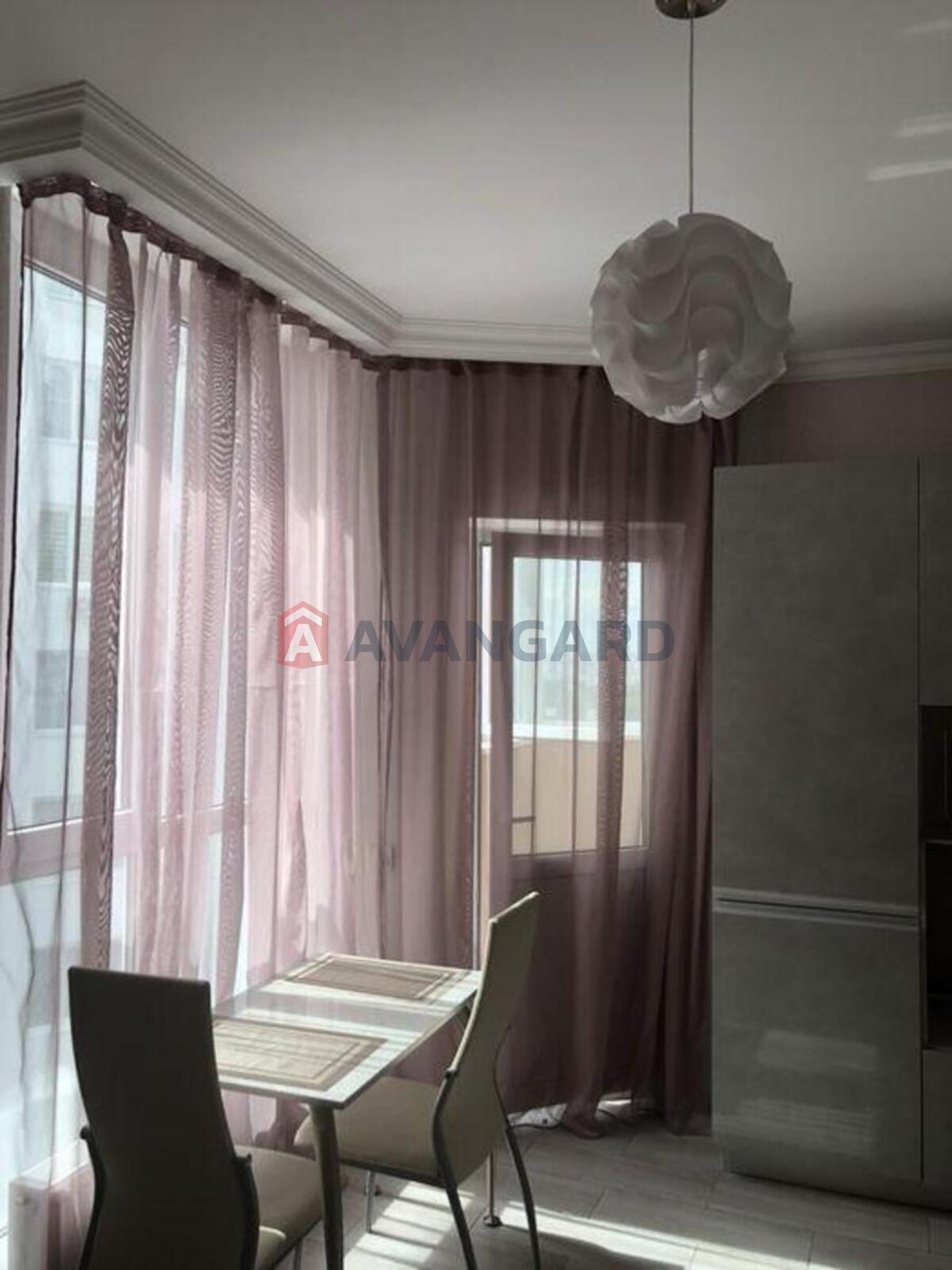 1 ��. ��������, 40/-/12 ��. �., 15/22 ������ ���� 2