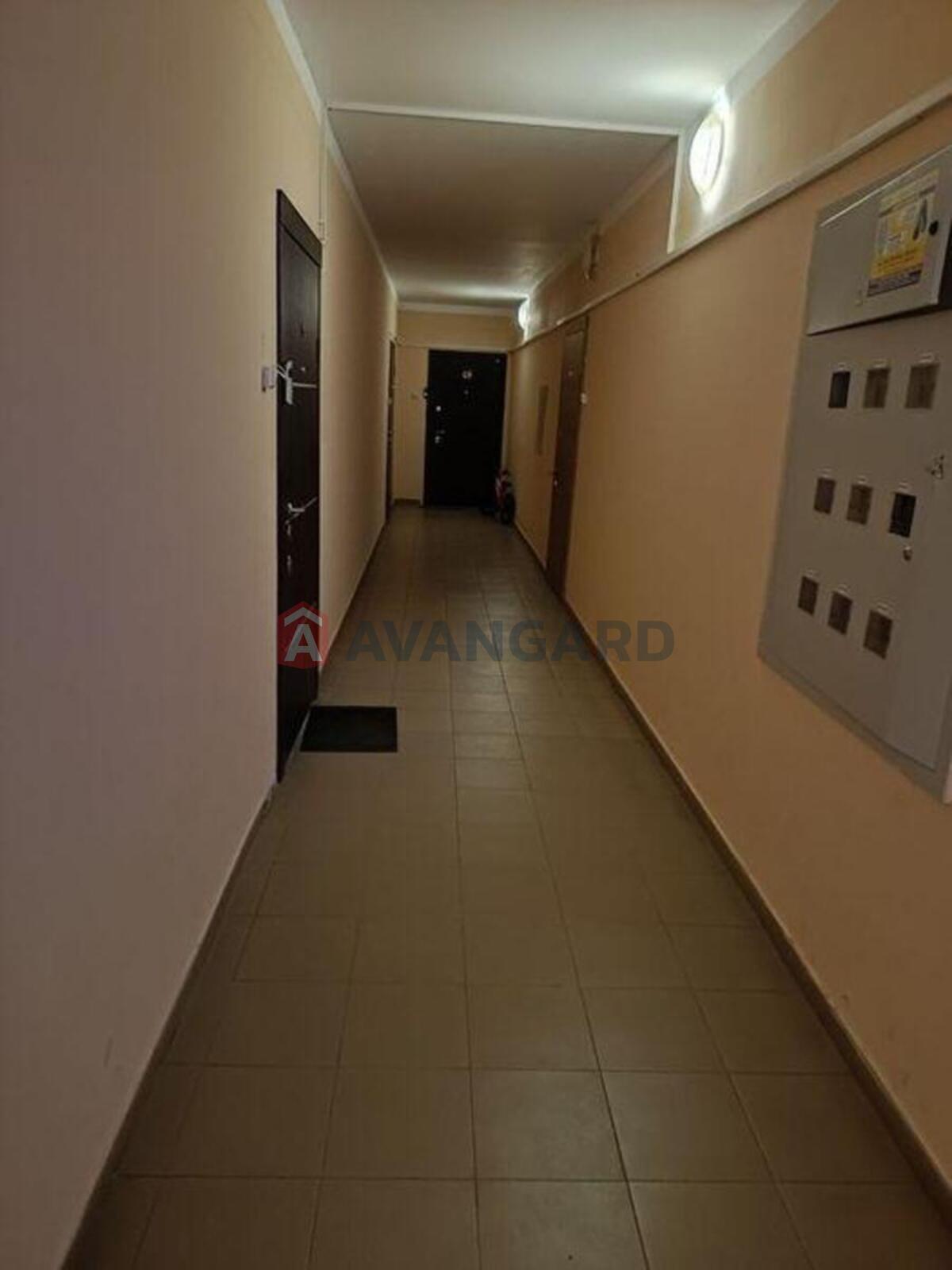 1 ��. ��������, 32/-/7 ��. �., 6/11 ������ ���� 12