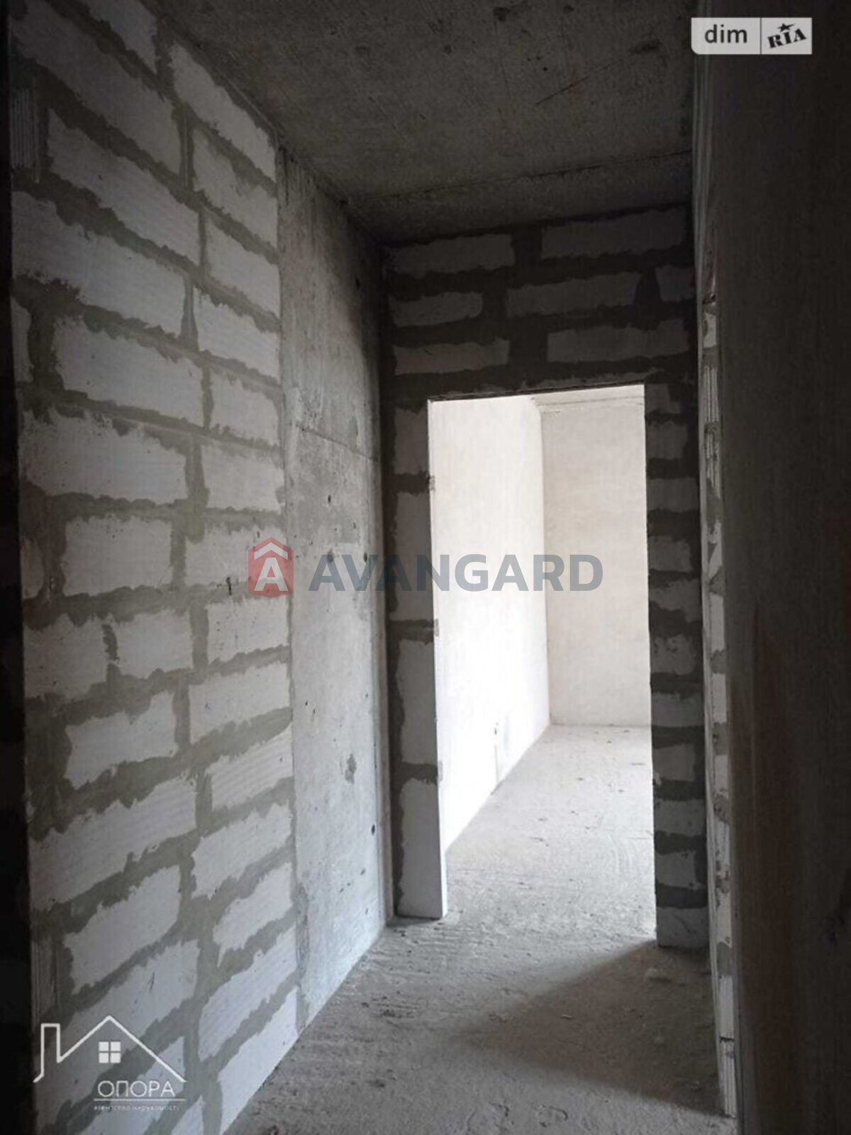 3 ��. ��������, 102/65/13 ��. �., 5/17 ������ ���� 3