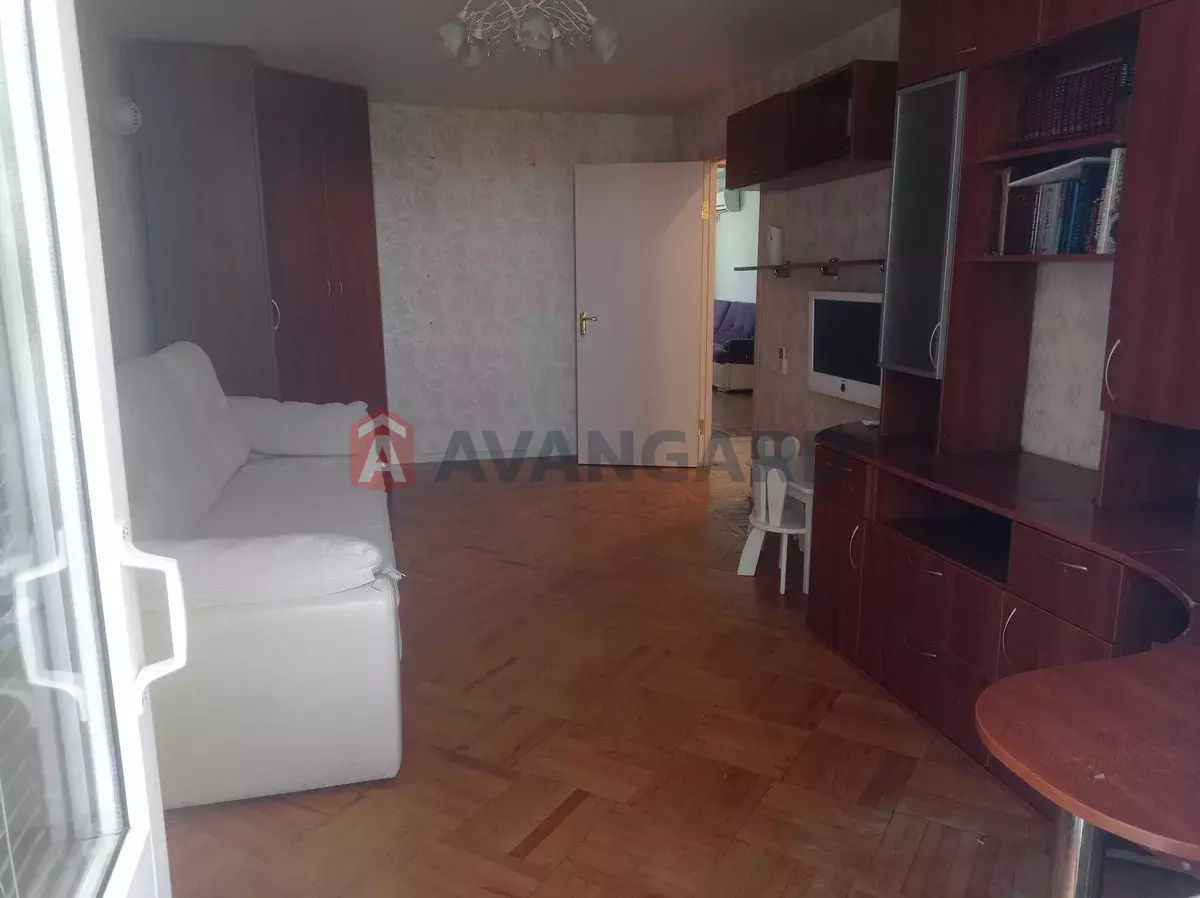 3 ��. ��������, 64/50/7 ��. �., 5/5 ������ ���� 11