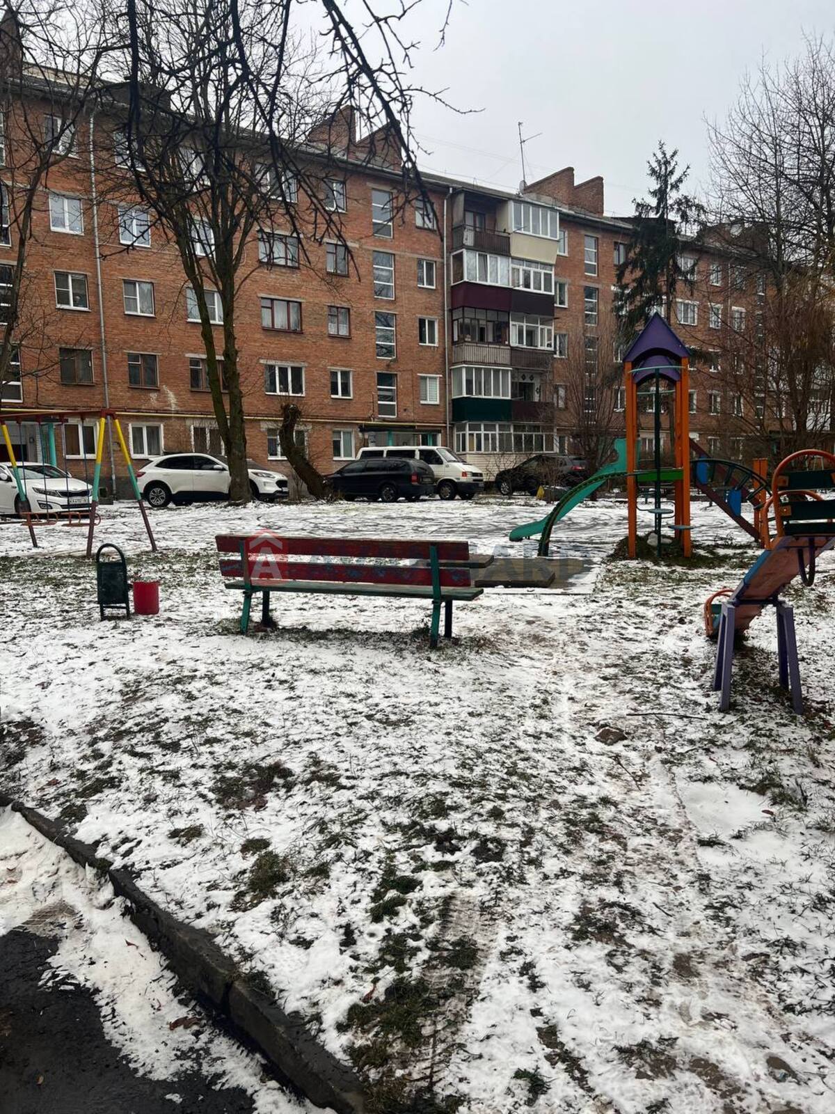 3 ����. ��������, 57/35/6 ��. �., 4/6 ���� ���� 12