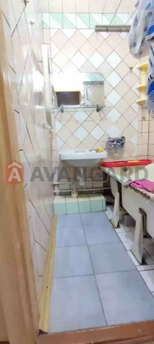 2 ����. ��������, 47/-/- ��. �., 3/9 ���� ���� 8