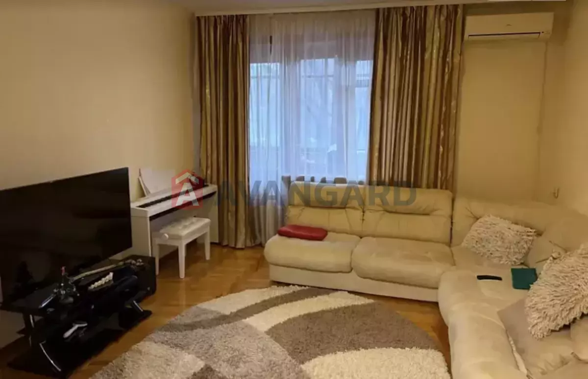 3 ����. ��������, 68/36/9 ��. �., 3/9 ���� ���� 1