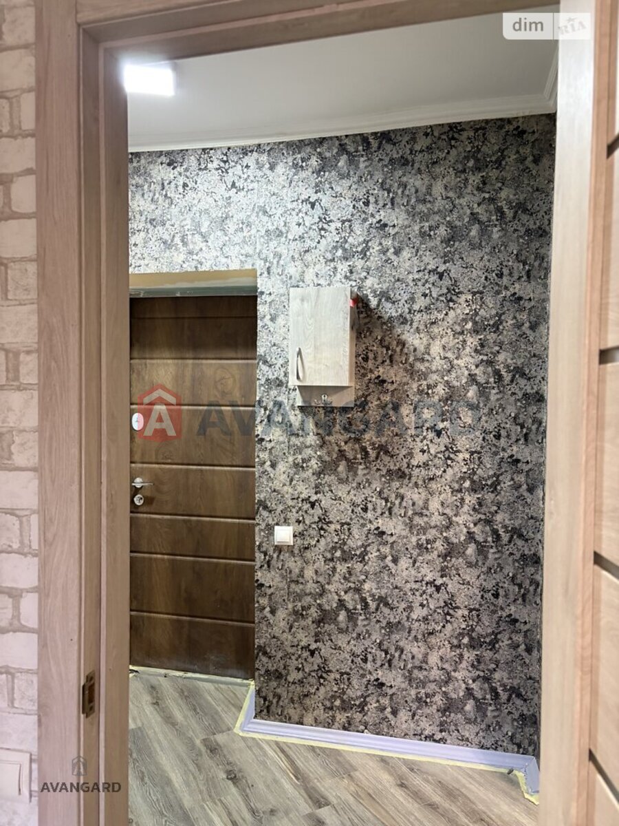 1 ��. ��������, 30/20/5 ��. �., 2/5 ������ ���� 2