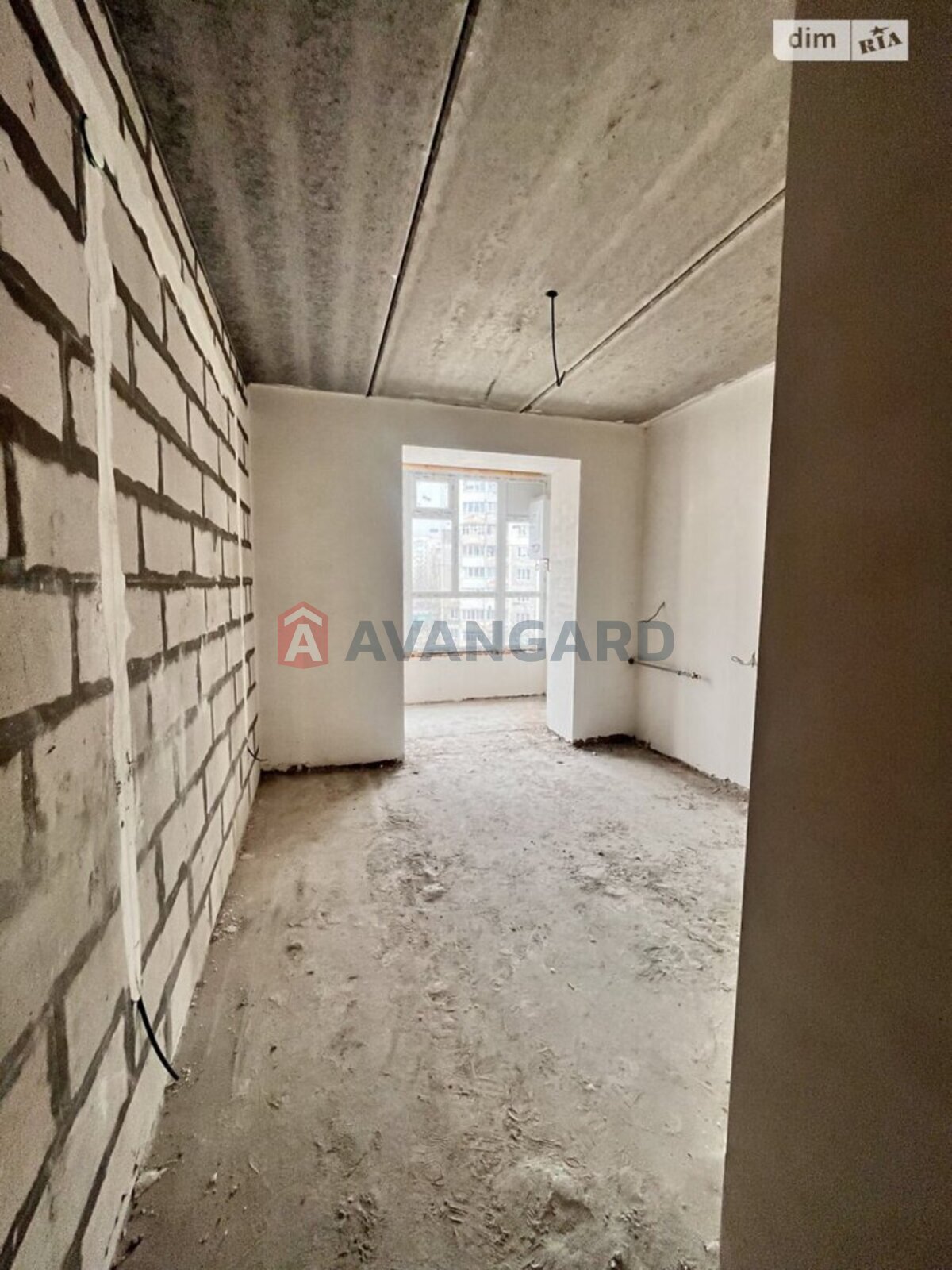 1 ��. ��������, 49/19/16 ��. �., 5/10 ������ ���� 3