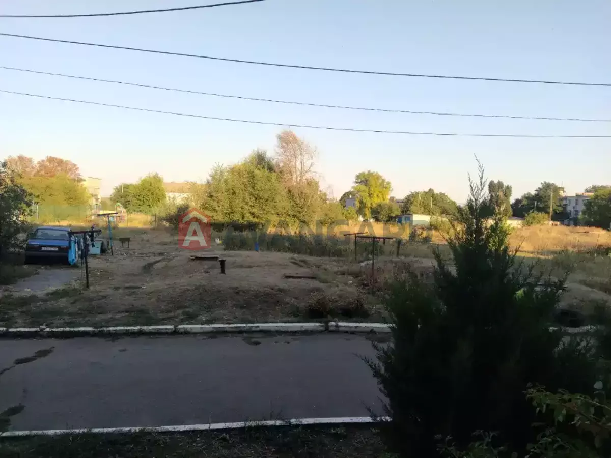 3 ��. ��������, 71/43/9 ��. �., 1/2 ������ ���� 9