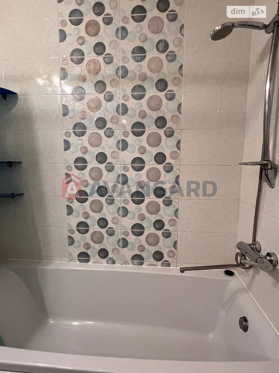1 ����. ��������, 47/-/- ��. �., 10/10 ���� ���� 19