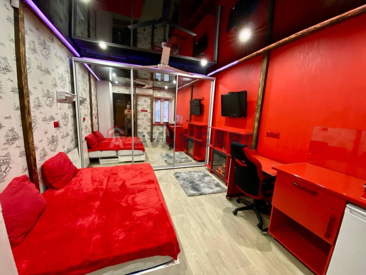 1 ��. ��������, 16/-/2 ��. �., 1/2 ������ ���� 1