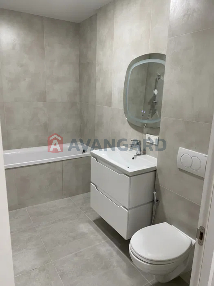 1 ����. ��������, 43/-/11 ��. �., 5/10 ���� ���� 7