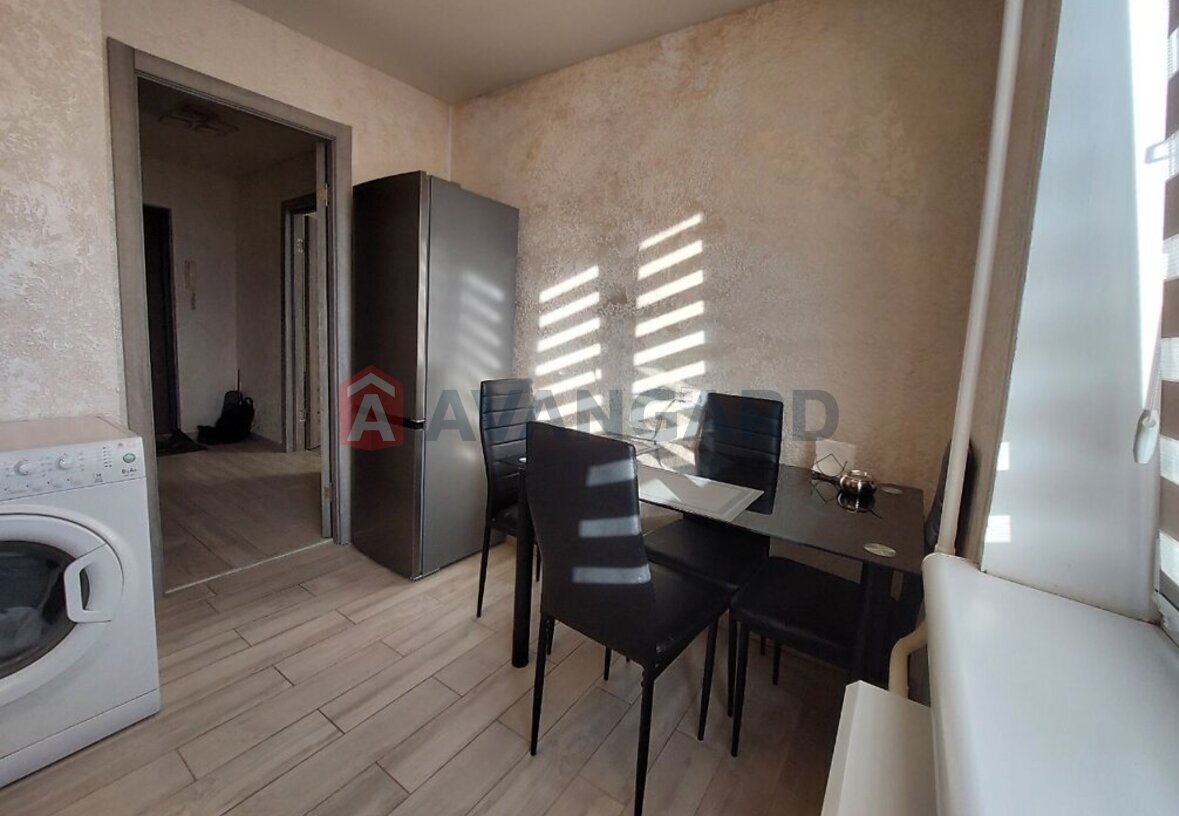 1 ��. ��������, 32/17/7 ��. �., 9/9 ������ ���� 2