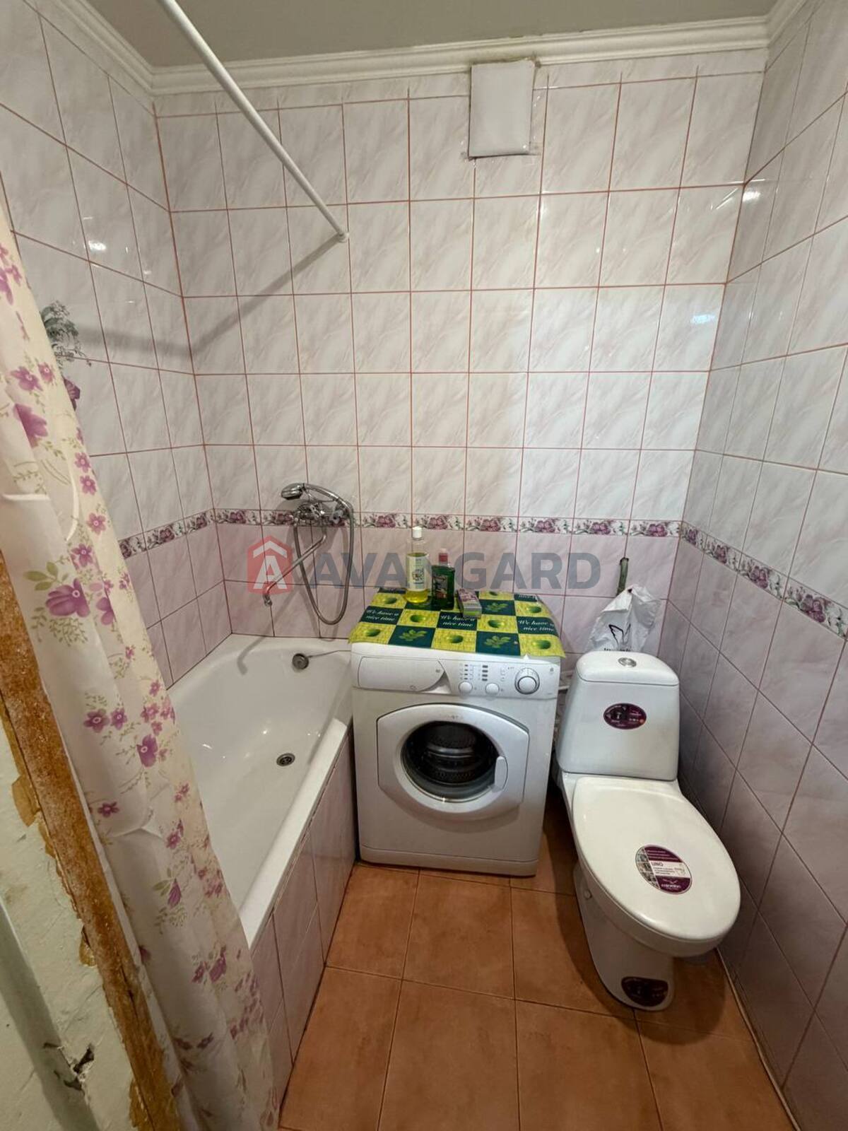 1 ��. ��������, 35/17/9 ��. �., 7/10 ������ ���� 8