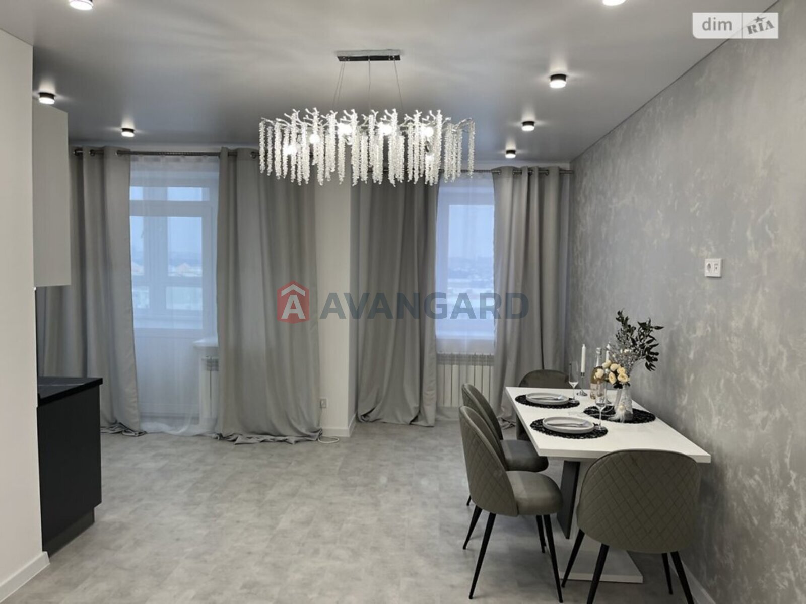 2 ��. ��������, 70/29/24 ��. �., 5/8 ������ ���� 16