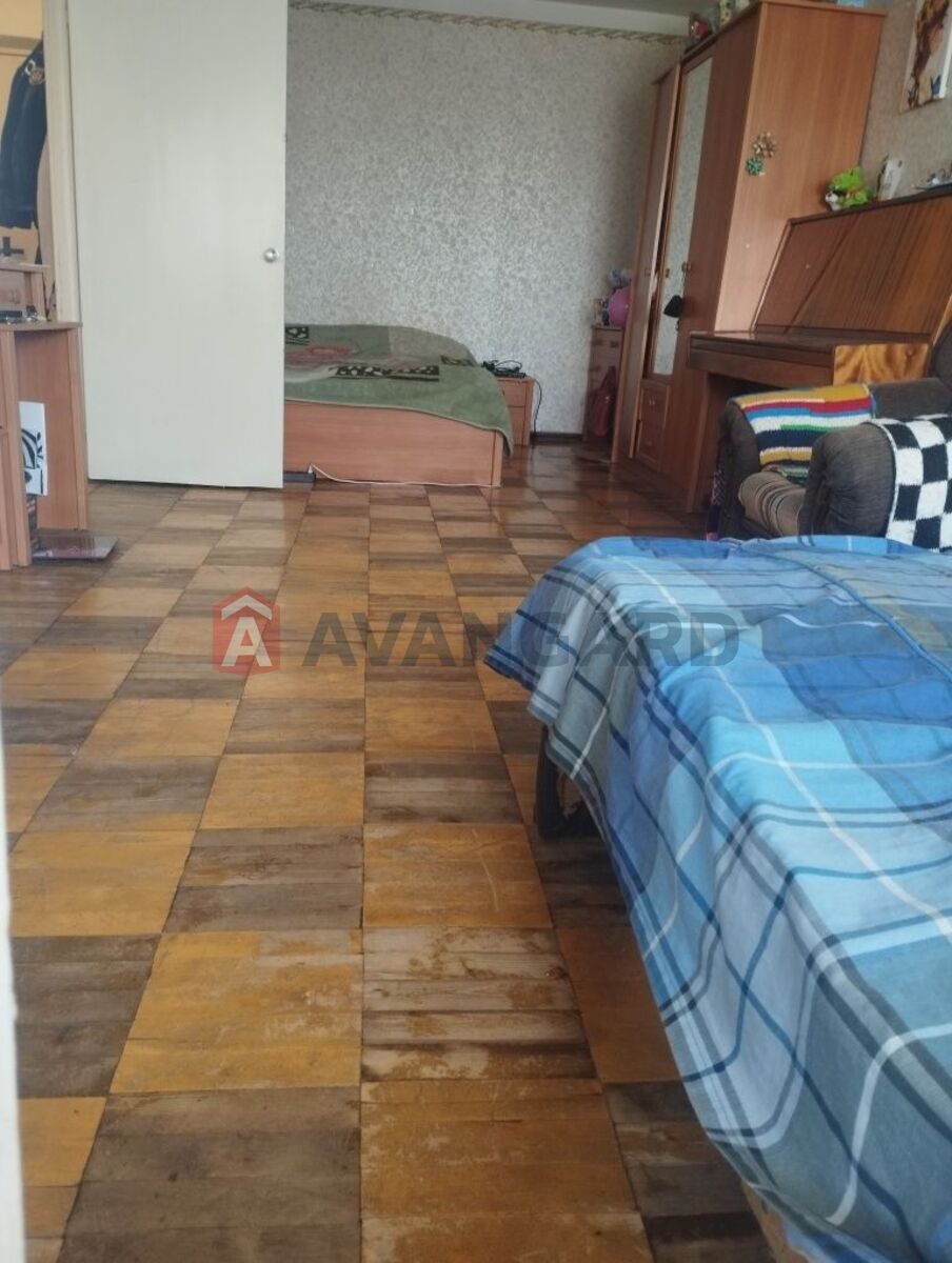 1 ��. ��������, 41/-/7 ��. �., 9/16 ������ ���� 3