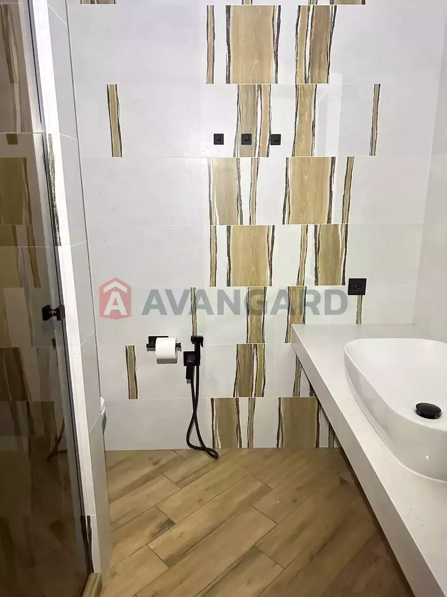 3 ��. ��������, 74/-/- ��. �., 3/9 ������ ���� 4