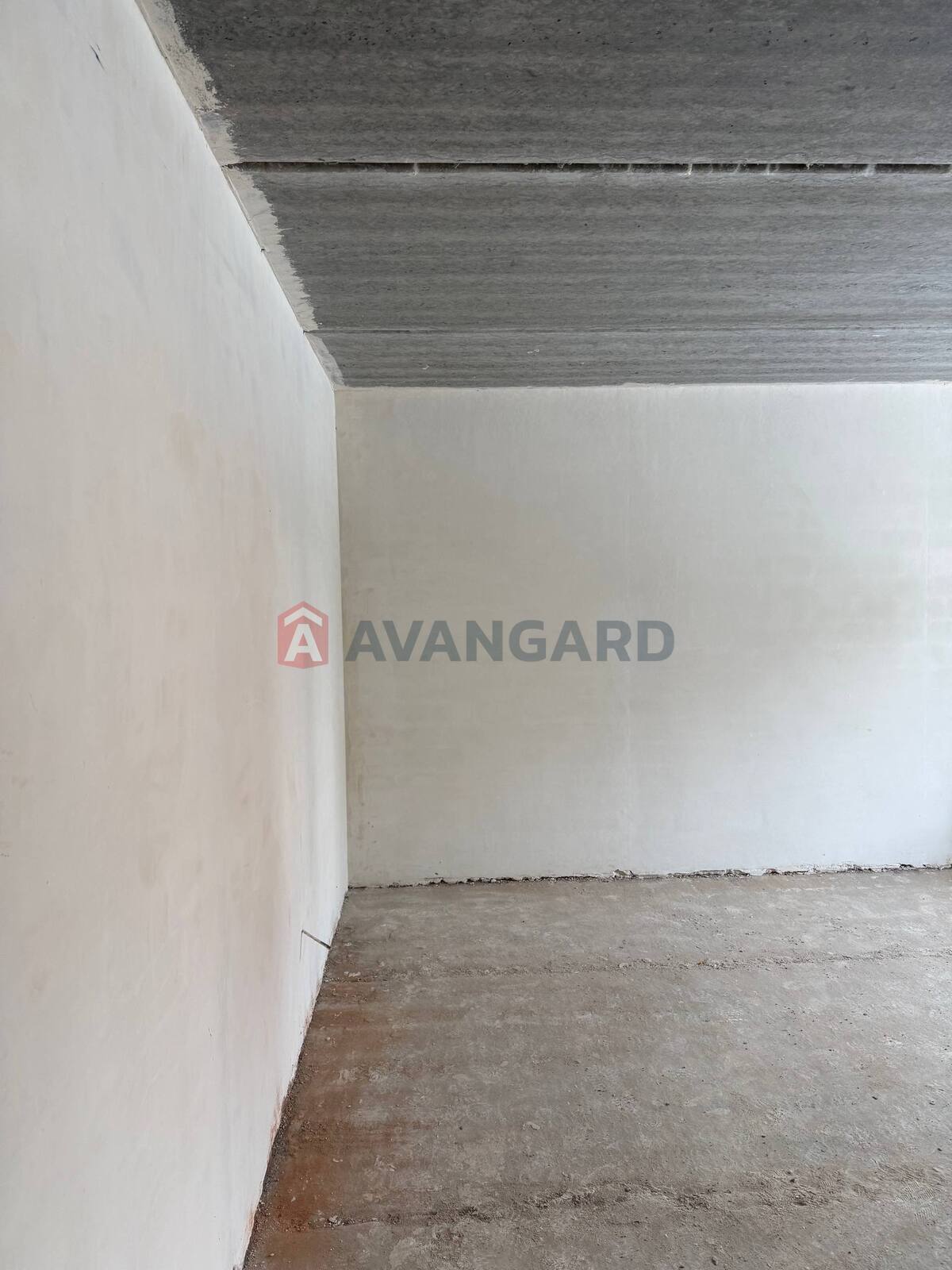 1 ��. ��������, 58/20/18 ��. �., 2/9 ������ ���� 6