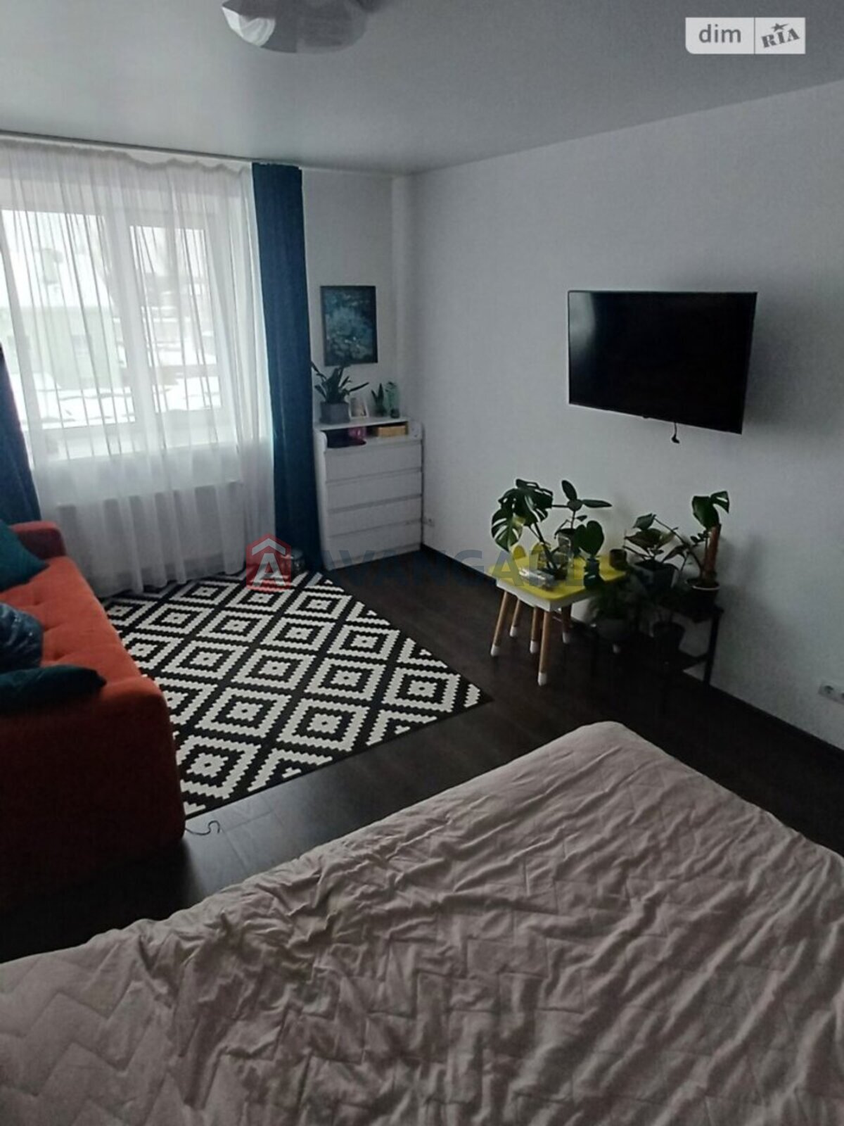 1 ��. ��������, 48/-/14 ��. �., 3/12 ������ ���� 9