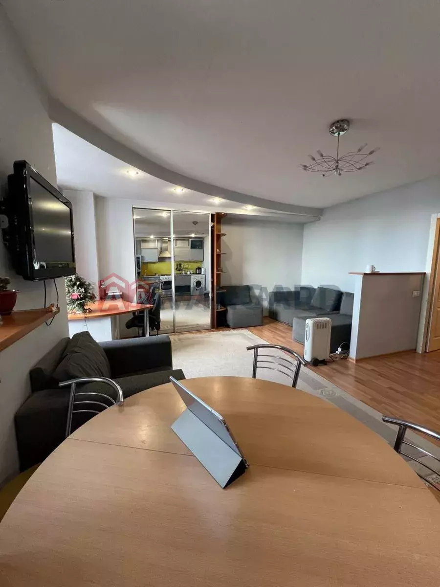 1 ��. ��������, 38/-/8 ��. �., 13/18 ������ ���� 5