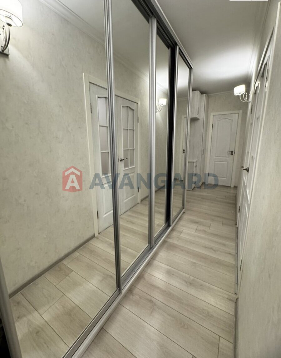 2 ��. ��������, 51/28/7 ��. �., 7/10 ������ ���� 3