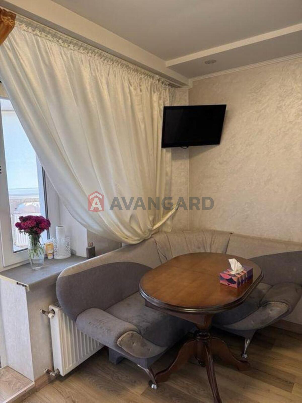 1 ����. ��������, 49/-/9 ��. �., 2/10 ���� ���� 9