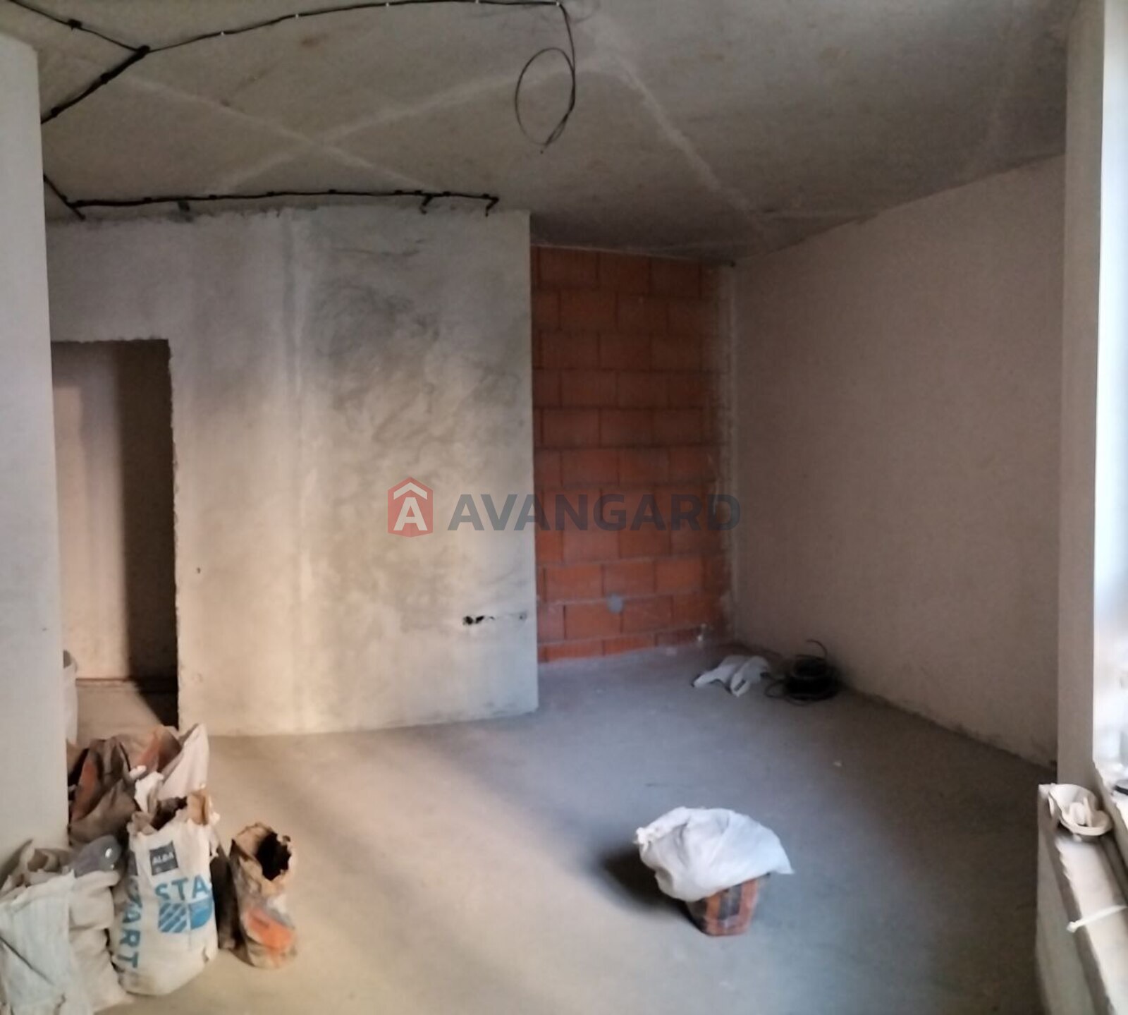 1 ��. ��������, 47/18/16 ��. �., 2/7 ������ ���� 19