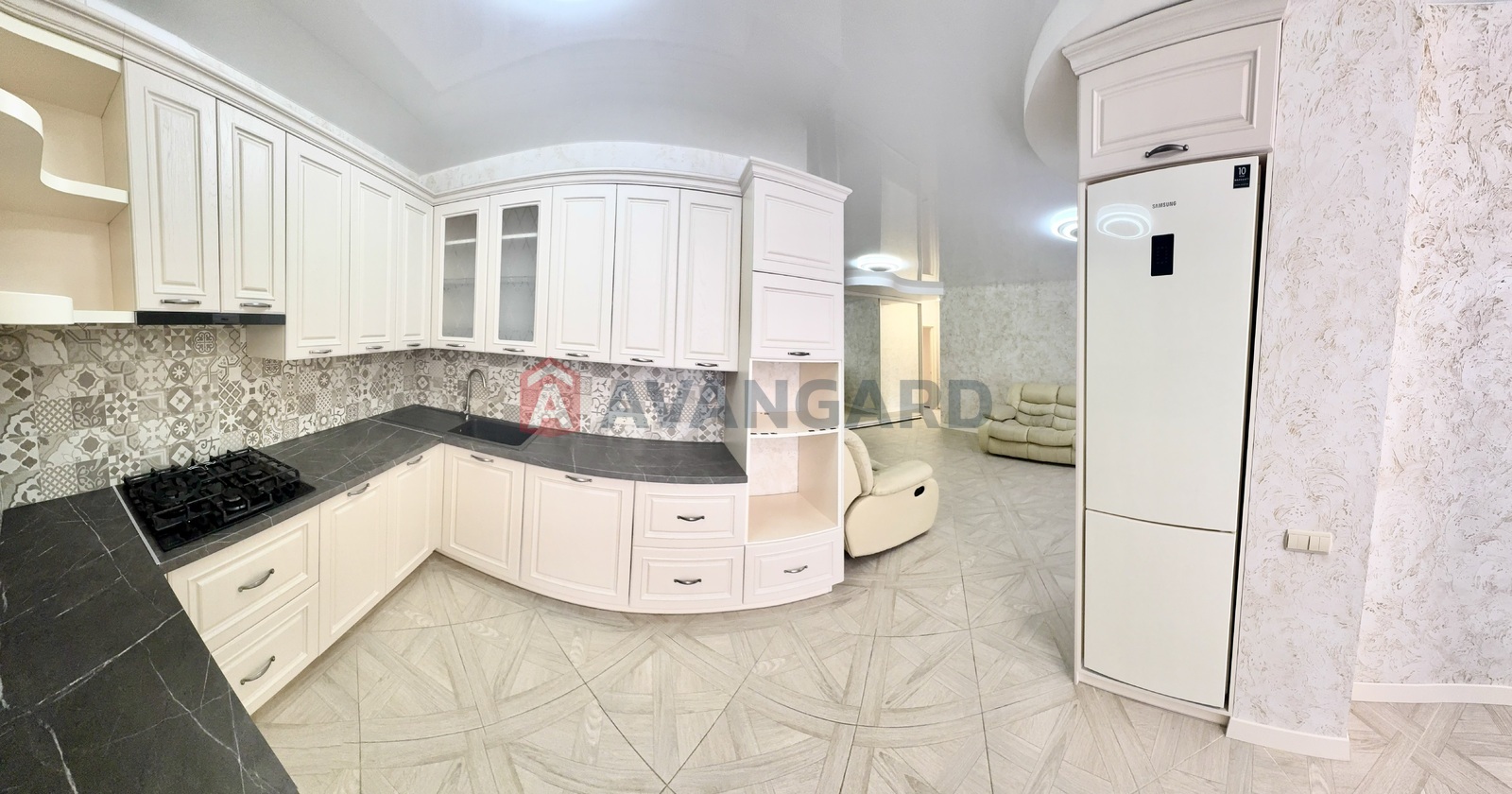 3 ��. ��������, 81/44/20 ��. �., 4/10 ������ ���� 5