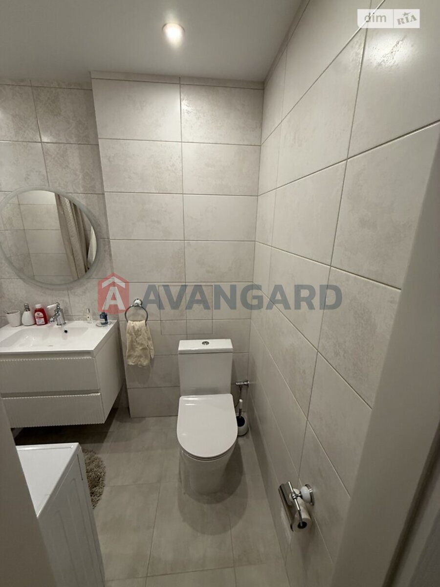 3 ����. ��������, 67/-/14 ��. �., 2/9 ���� ���� 14