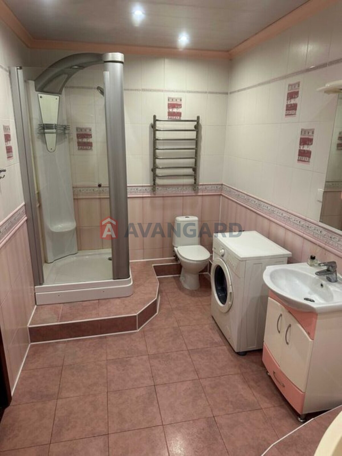 3 ��. ��������, 108/-/15 ��. �., 4/6 ������ ���� 2