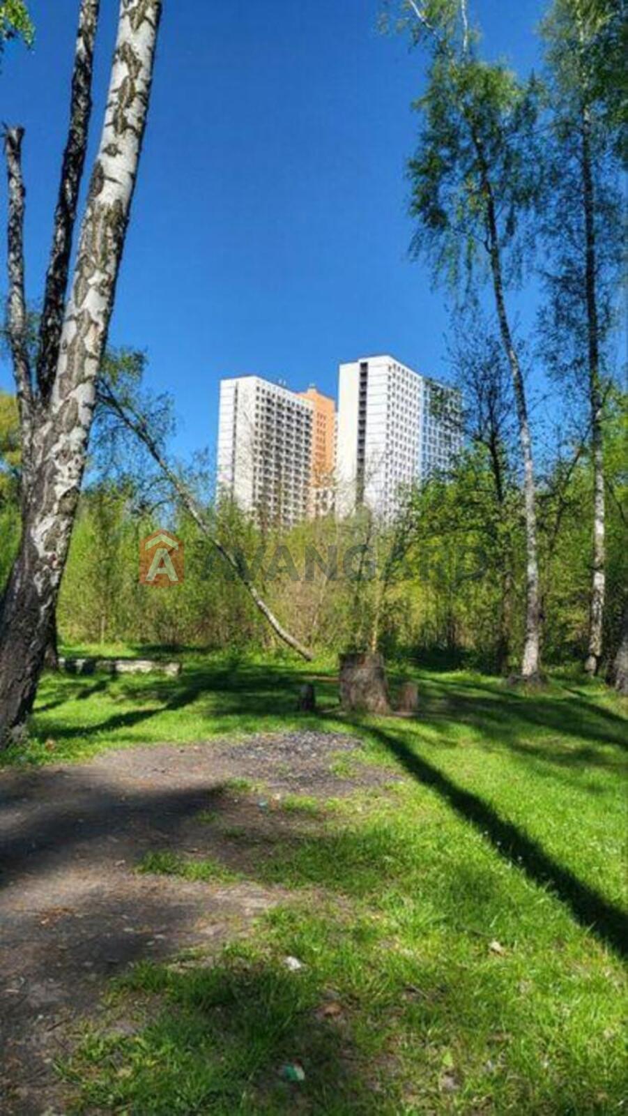 1 ��. ��������, 38/-/13 ��. �., 17/27 ������ ���� 10