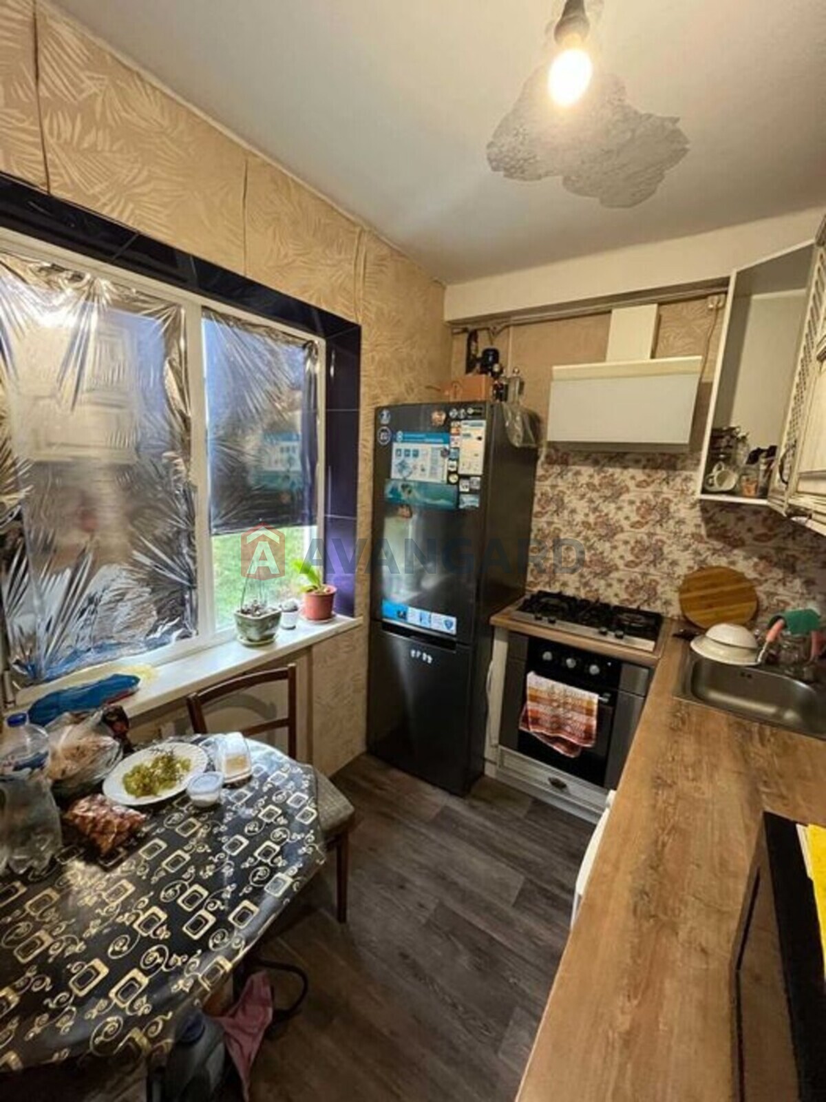 3 ��. ��������, 58/-/6 ��. �., 5/5 ������ ���� 2