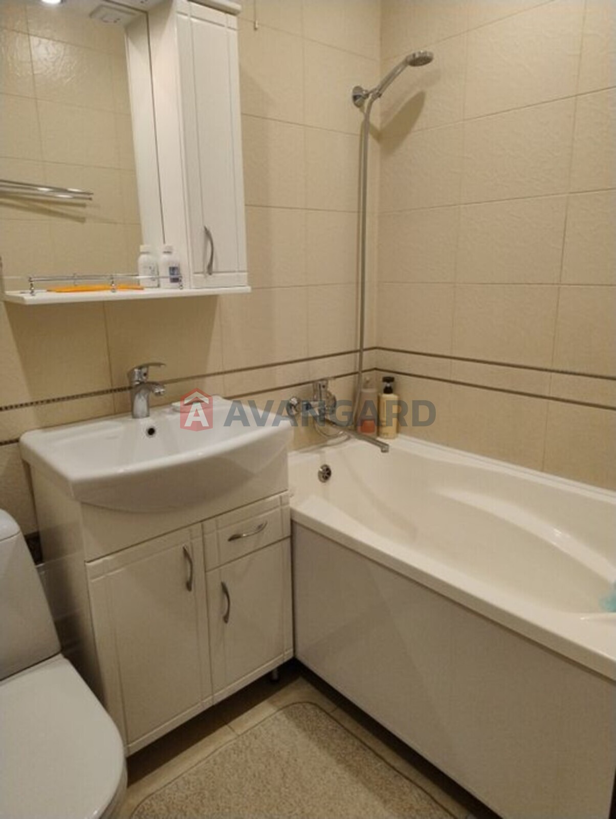 3 ����. ��������, 67/-/8 ��. �., 6/9 ���� ���� 17