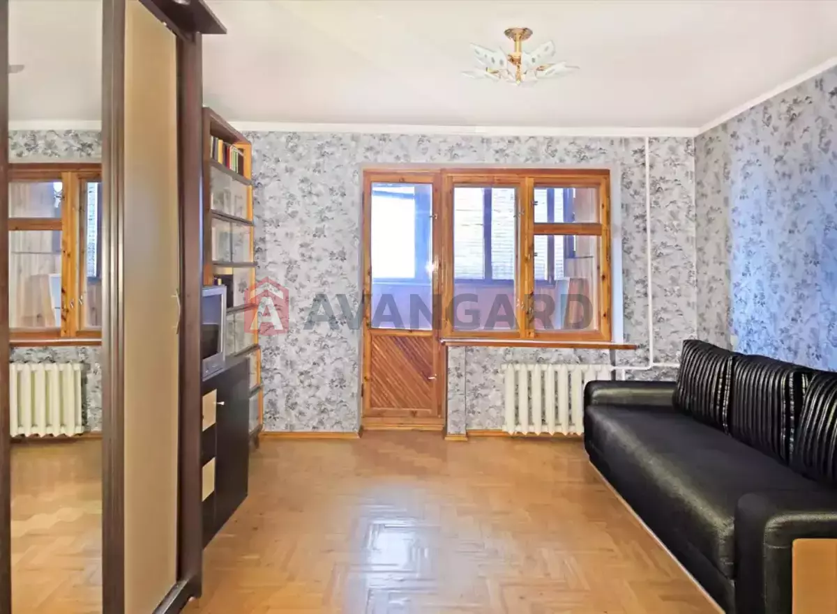 3 ����. ��������, 73/41/9 ��. �., 8/14 ���� ���� 5