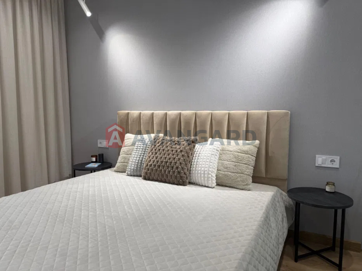 2 ����. ��������, 41/-/24 ��. �., 9/20 ���� ���� 9