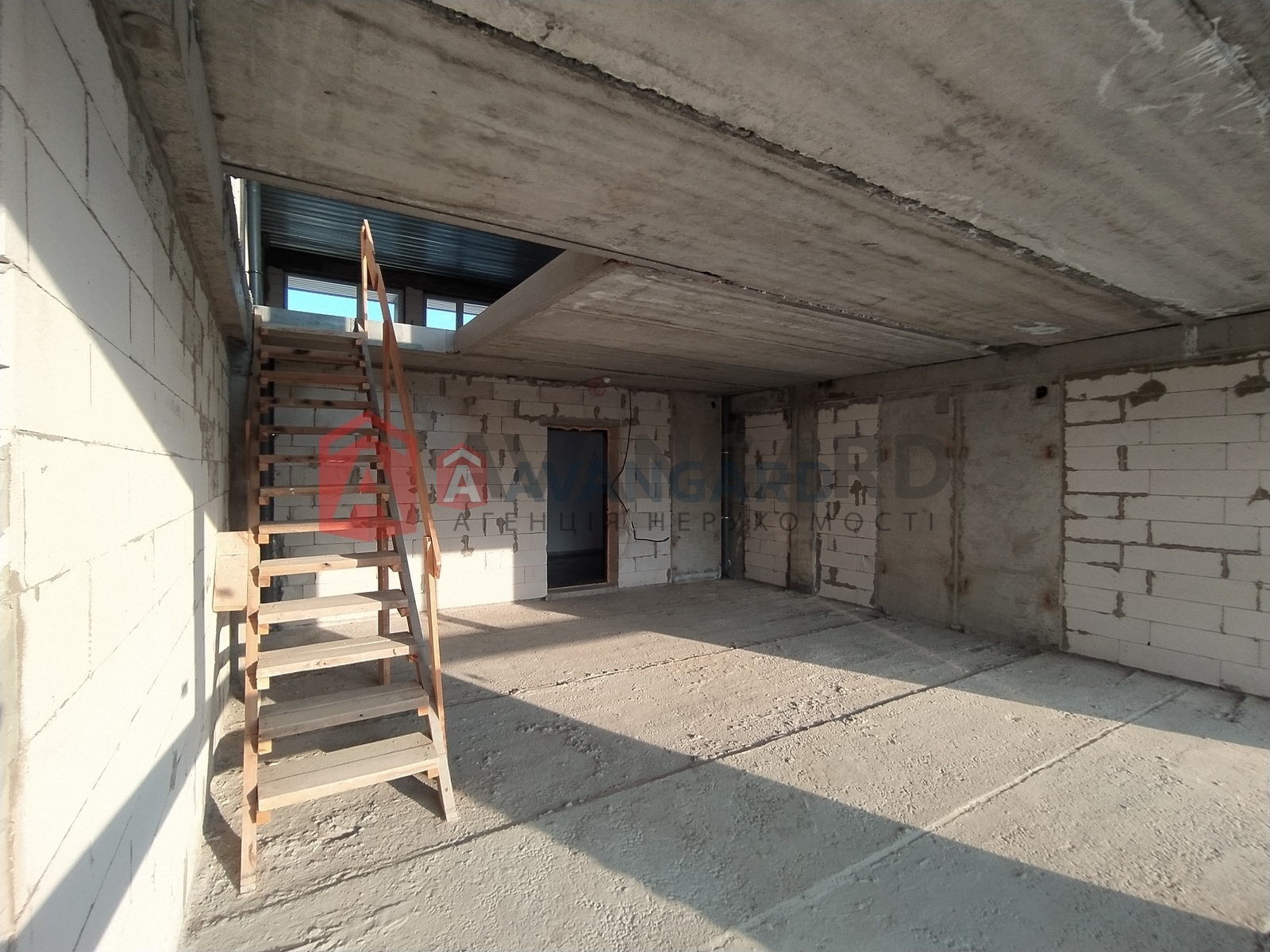 3 комн. квартира, 124.5/78/15 кв. м., 9/10 этаж фото 8 3 комн. квартира, 124.5/78/15 кв. м., 9/10 этаж фото 8