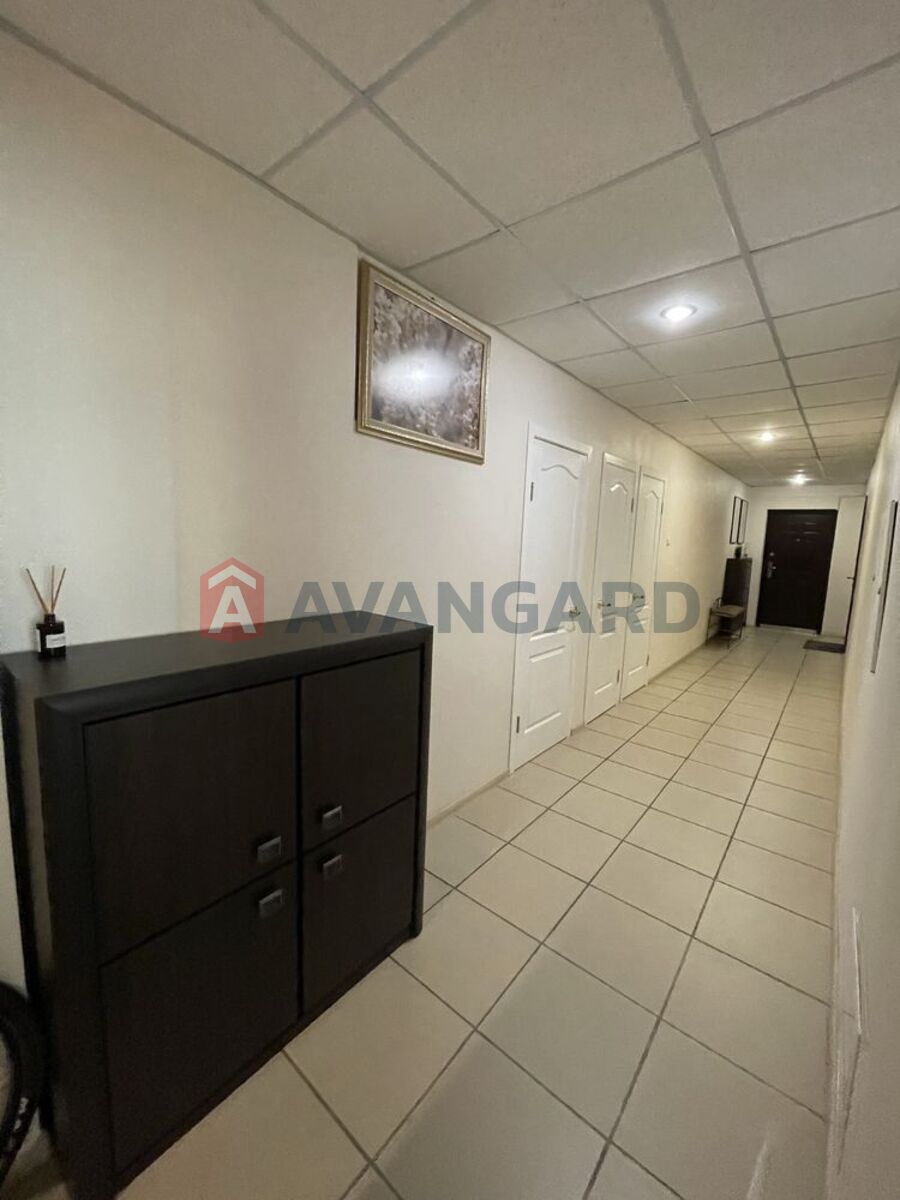 3 ��. ��������, 70/-/6 ��. �., 8/11 ������ ���� 7