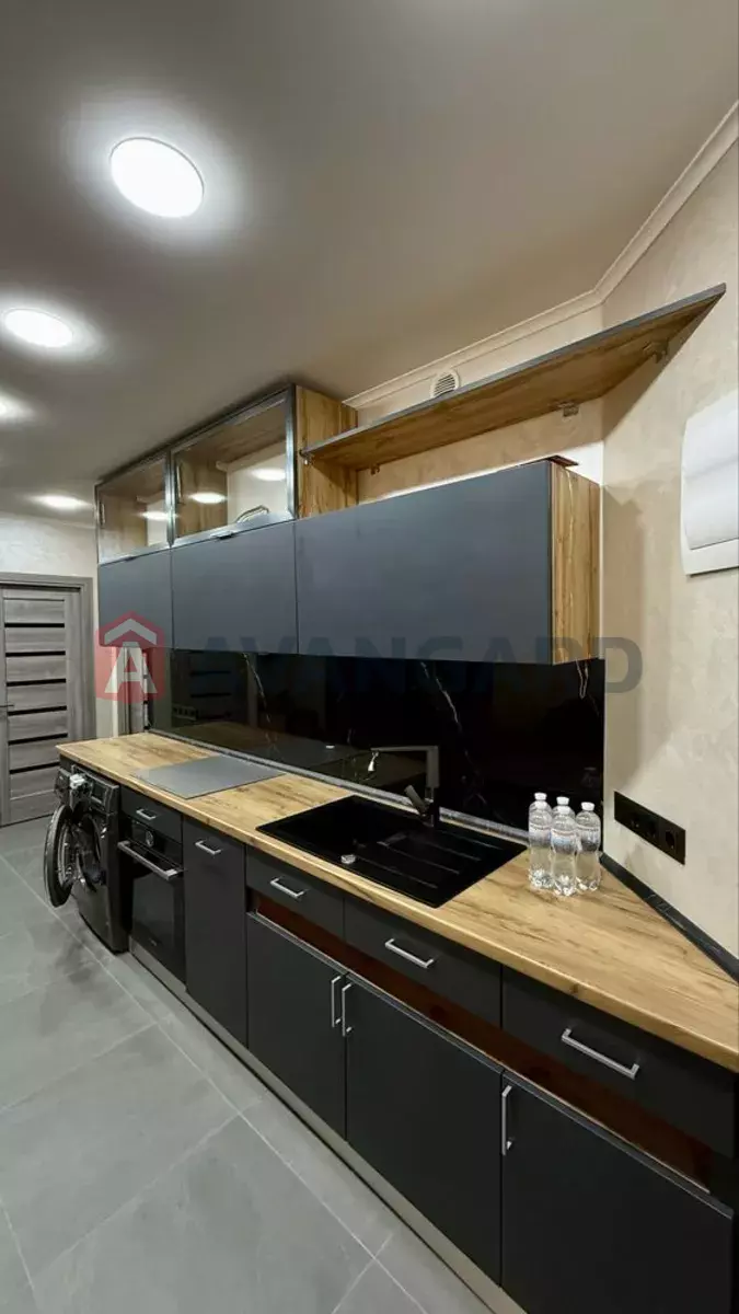 3 ��. ��������, 79/-/30 ��. �., 2/12 ������ ���� 2